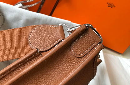 Evelyne Bag