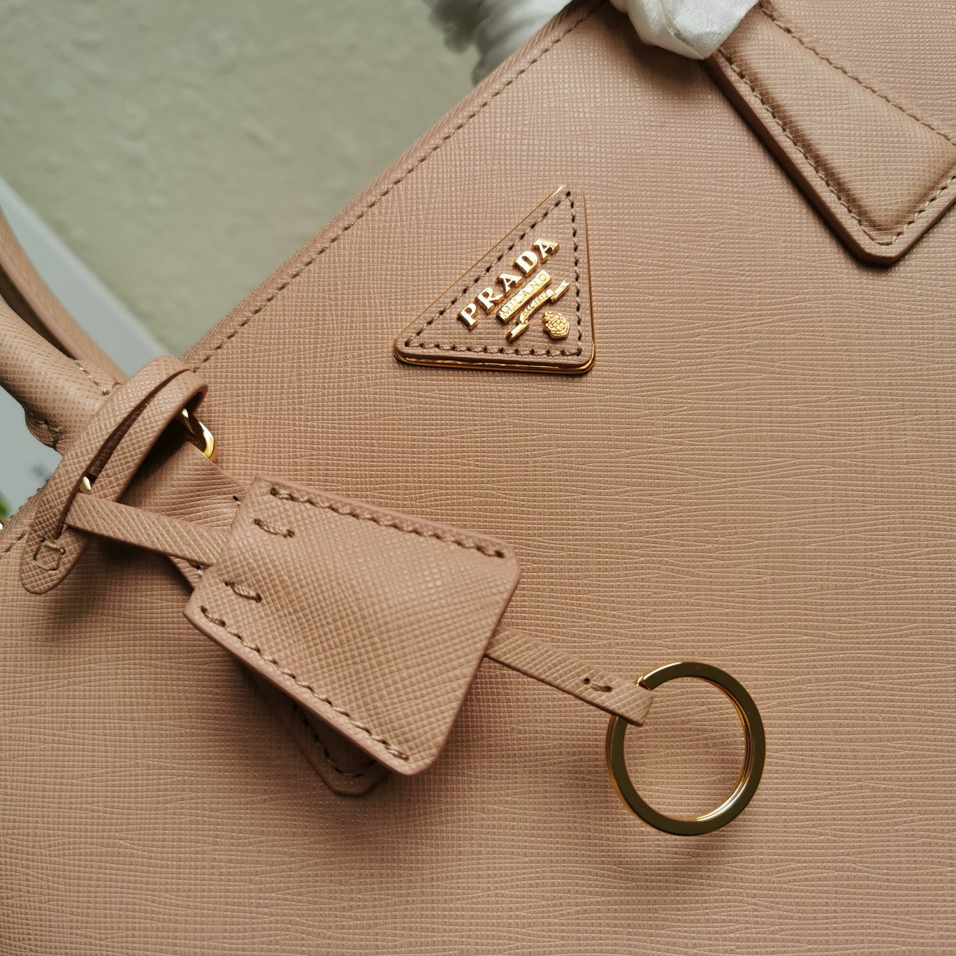 Galleria Saffiano Leather Tote Bag