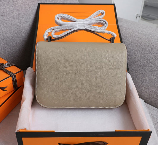 Constance 23 Bag