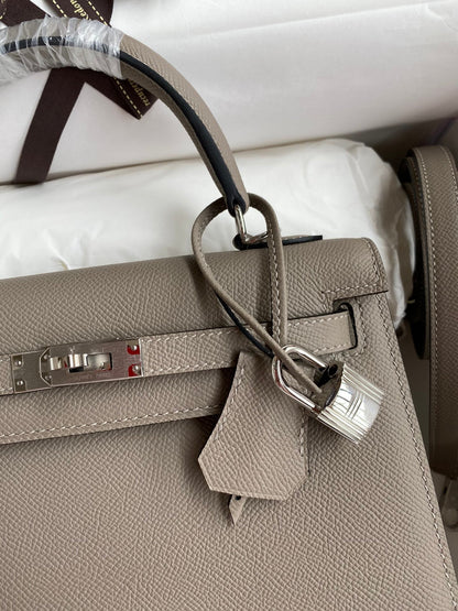 Kelly 25 Epsom Leather Bag