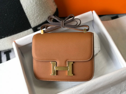 Constance 18 Bag