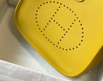 Evelyne Bag