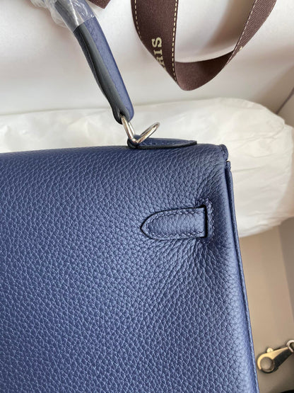 Kelly 25 Togo Leather Bag
