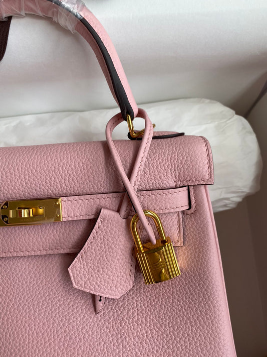 Kelly 25 Togo Leather Bag