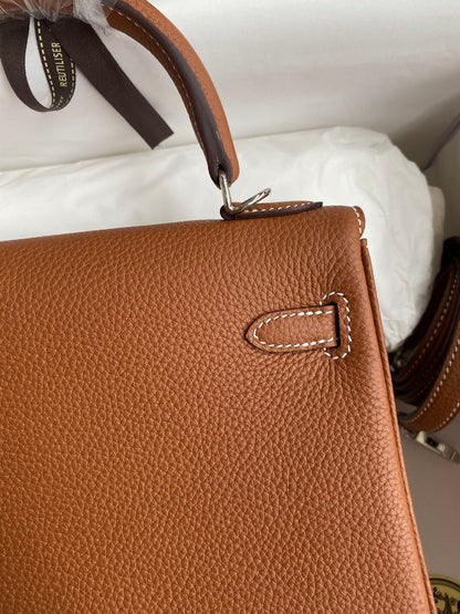 Kelly 25 Togo Leather Bag