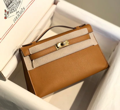 Kelly Pochette 22