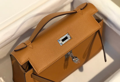 Kelly Pochette 22