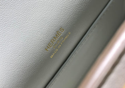 Kelly Pochette 22
