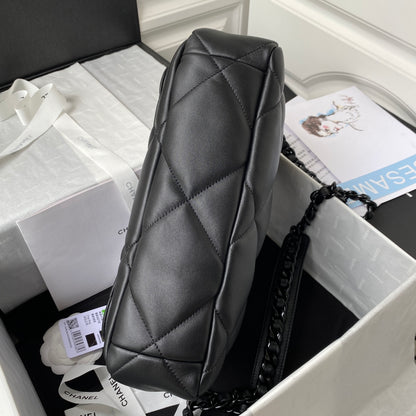 19 Flap Bag
