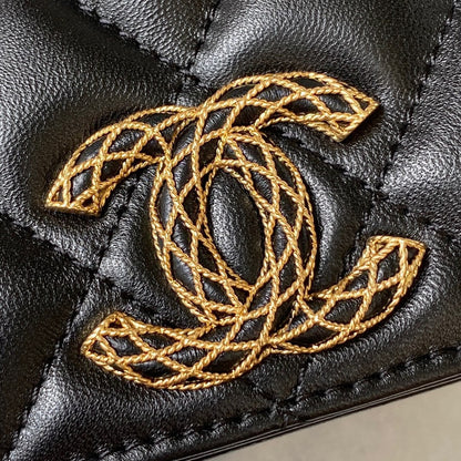 Wallet on Chain (WOC)