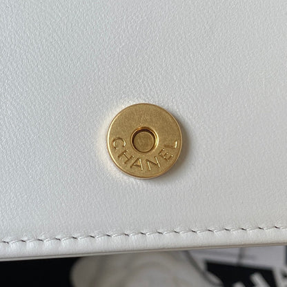 Wallet on Chain (WOC)