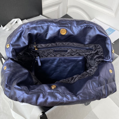 22 Large Handbags