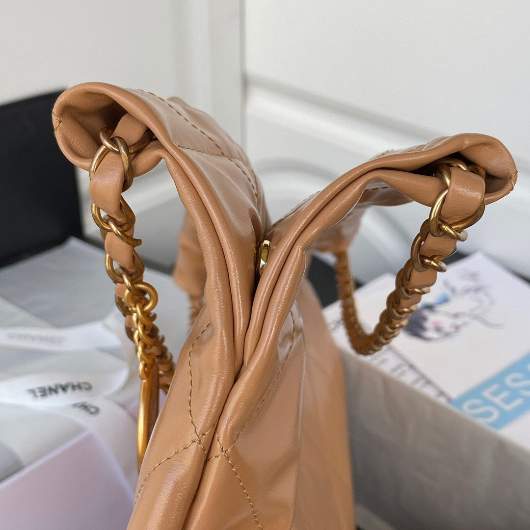 22 Handbags