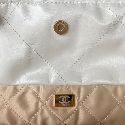 22 Handbags