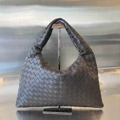 Small Hop Woven Leather Bag