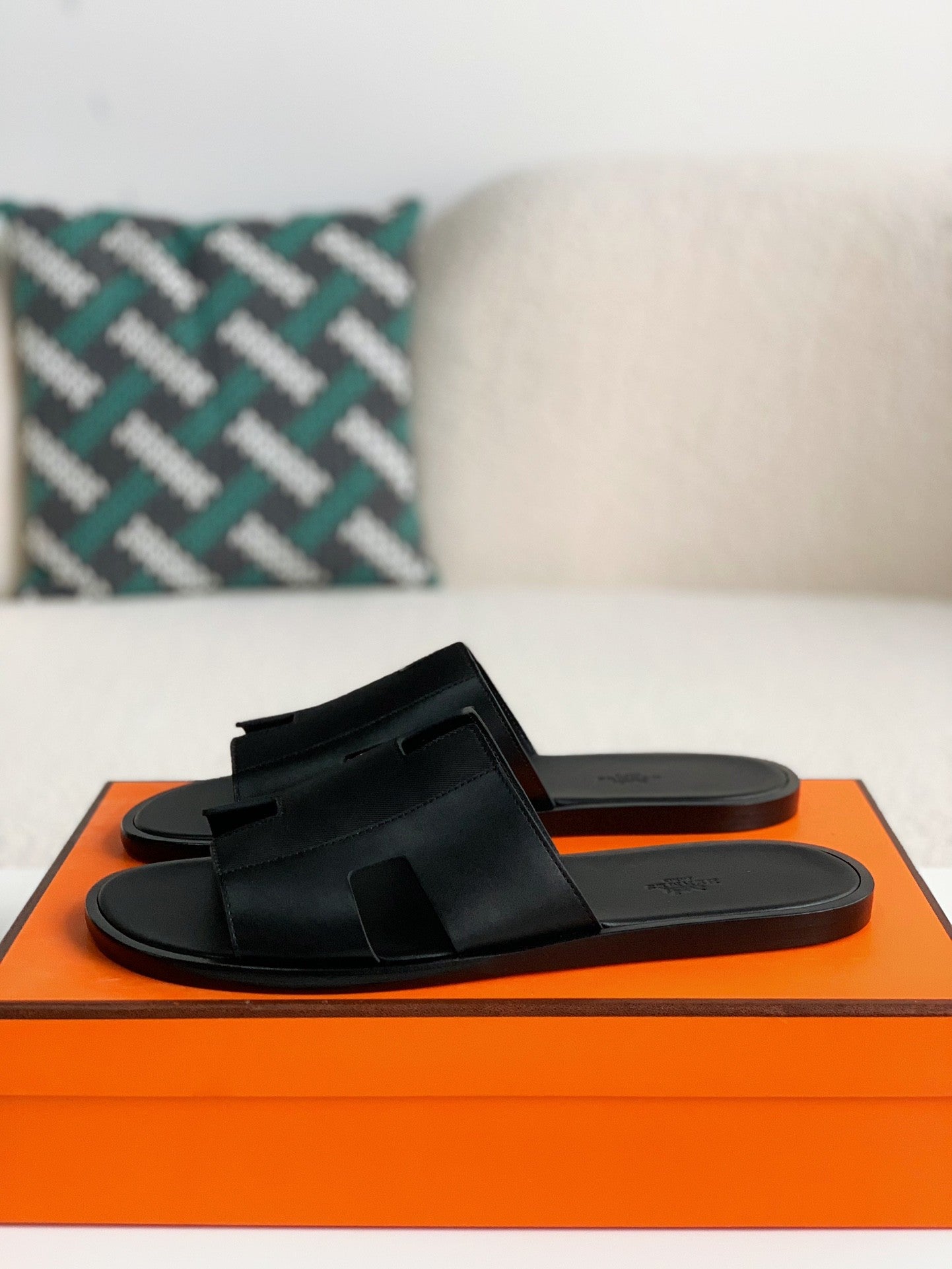 Izmir Leather Sandals – Black Premium Edition
