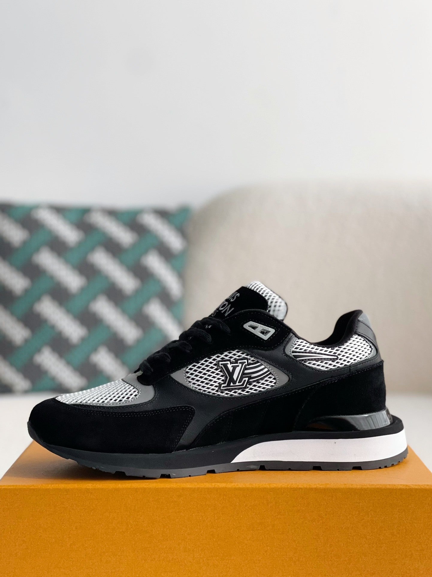 Run Away Sneaker