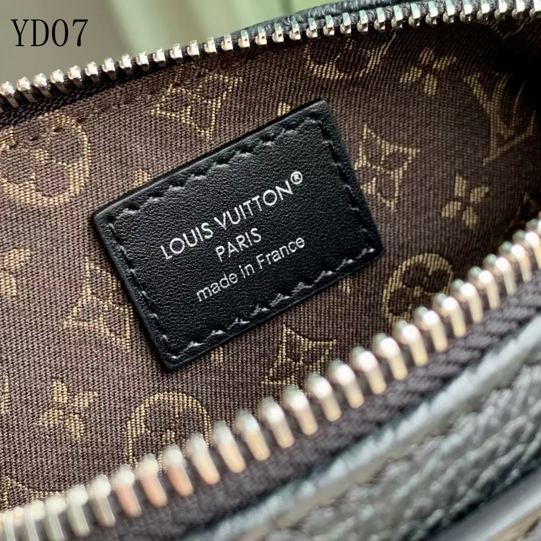 Black Leather Speedy Satchel Bag