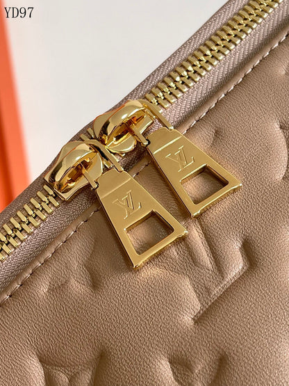 Coussin Hobo MM Bag