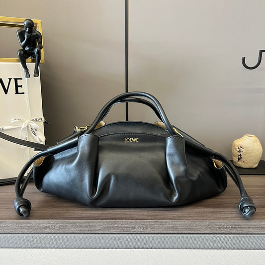 Paseo Small Leather Handbag