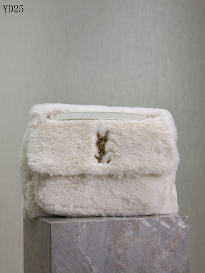 Niki Medium in Shearling Bag