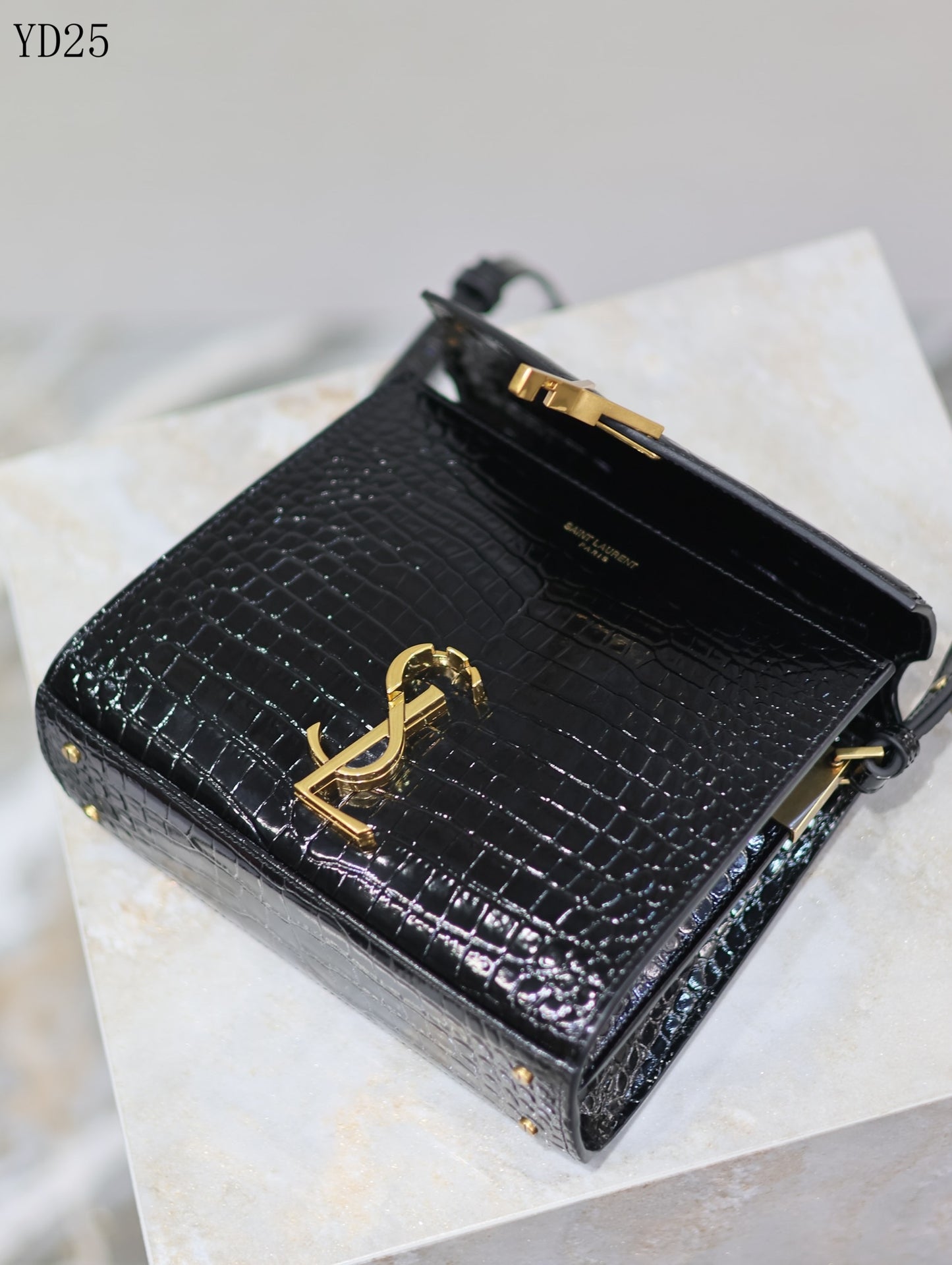 Cassandra Mini Handle Bag