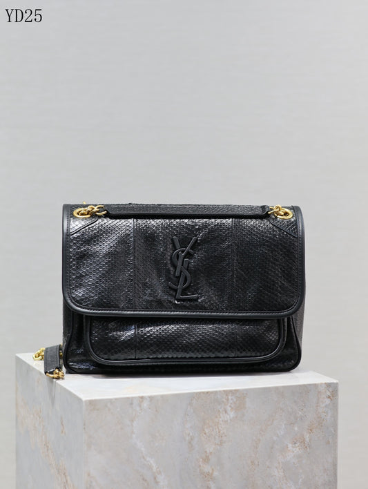 Niki Medium Patent Leather Shoulder Bag