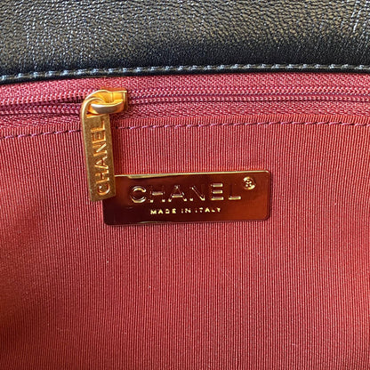 19 Flap Bag 26 cm