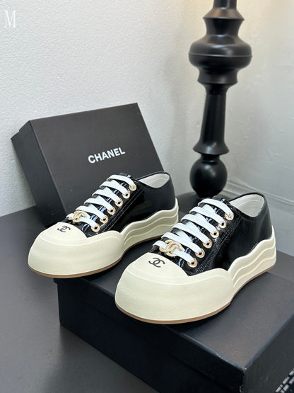 Low-Top Sneakers