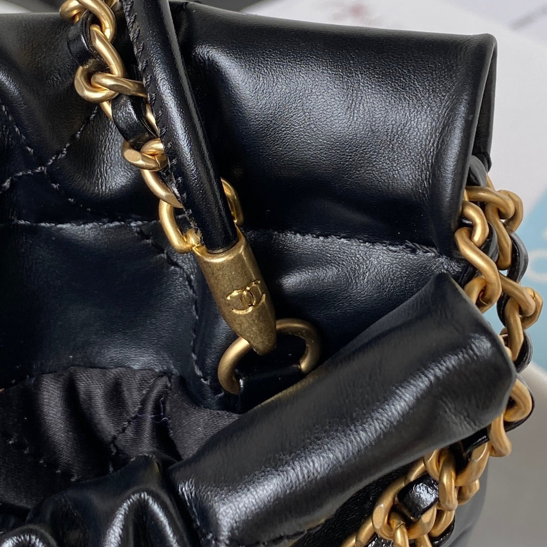 22 Mini Handbags