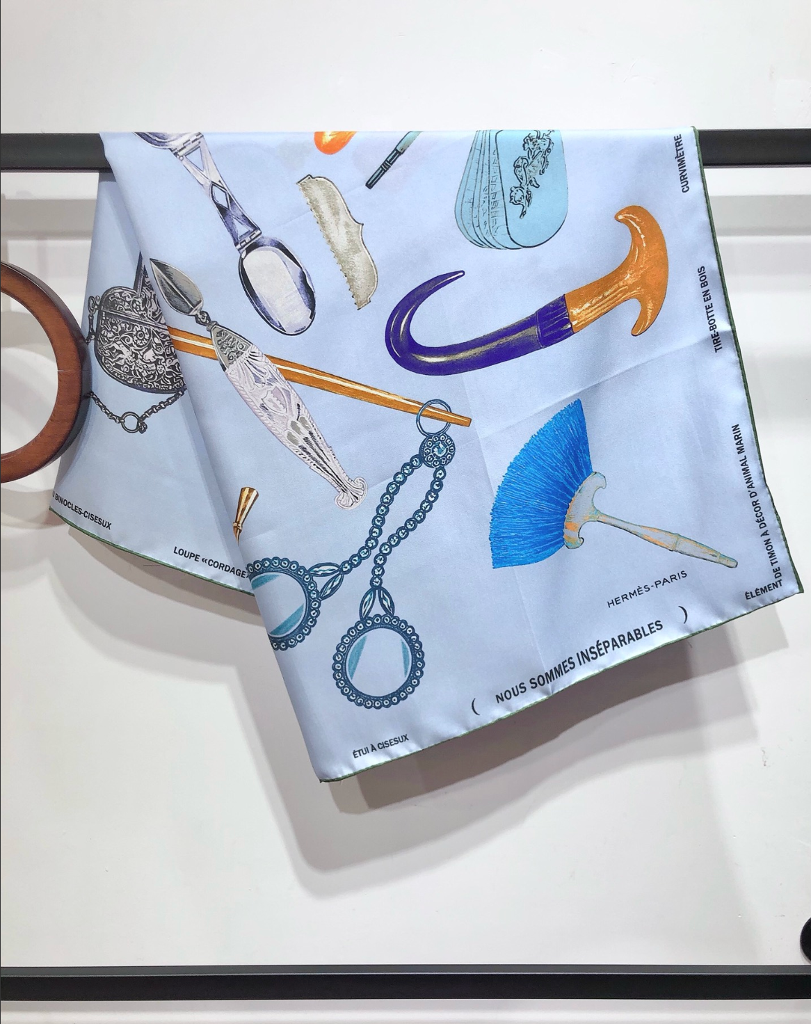 Nous Sommes inséparables" Silk Scarf 90