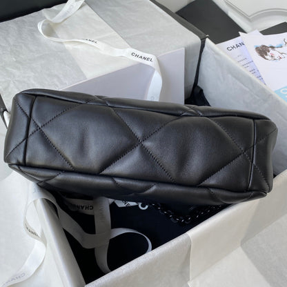 19 Flap Bag