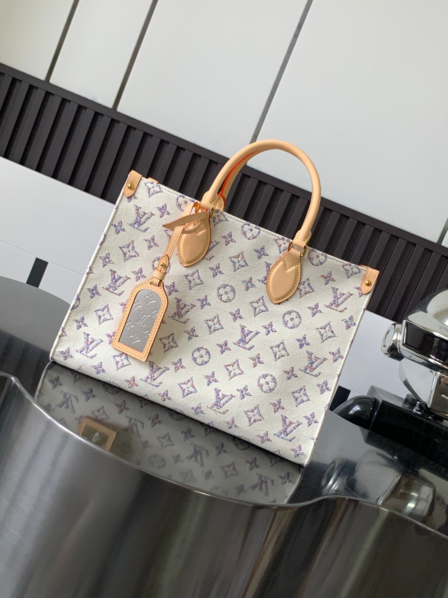 OnTheGo MM Monogram Canvas