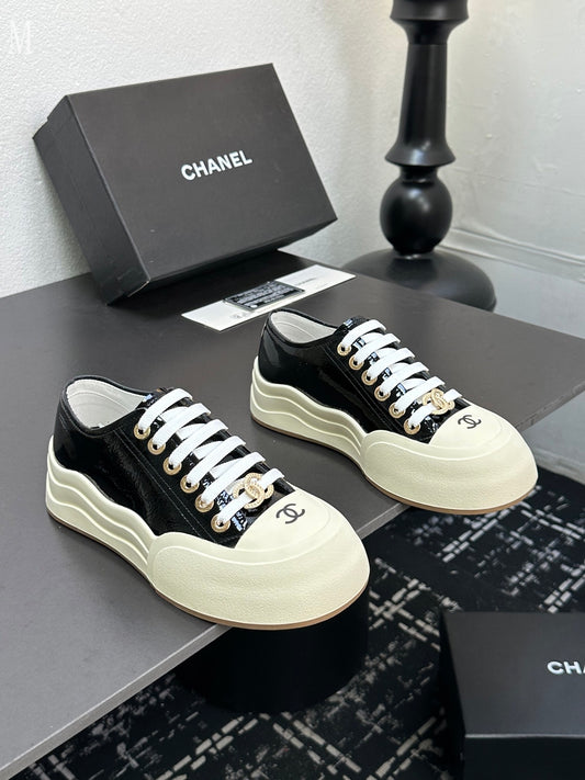 Low-Top Sneakers