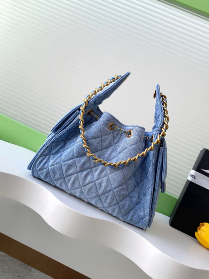 25 Medium Quilted Hobo Handbag