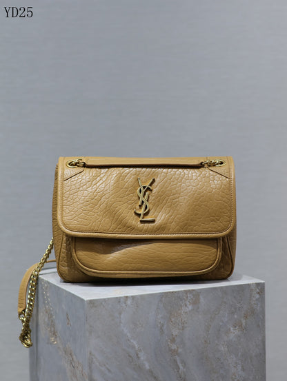 Niki Medium Shoulder Bag