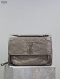 Niki Medium Leather Shoulder Bag