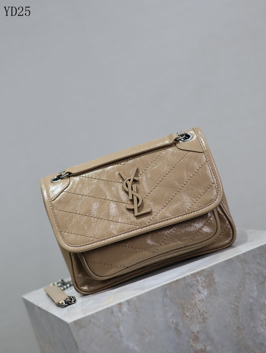 Niki Medium Patent Leather Shoulder Bag