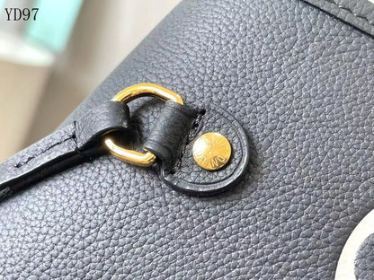 Monogram Neverfull Tote Bag
