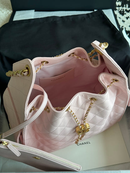 25 Large Quilted Handbag