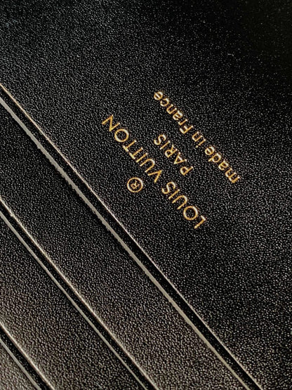 Capucines Wallet on Chain Bag