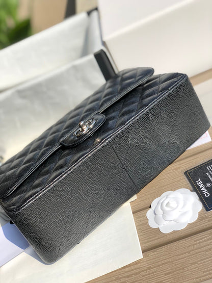 3.55 Large Caviar Leather Classic Double Flap Bag - Silver hardware