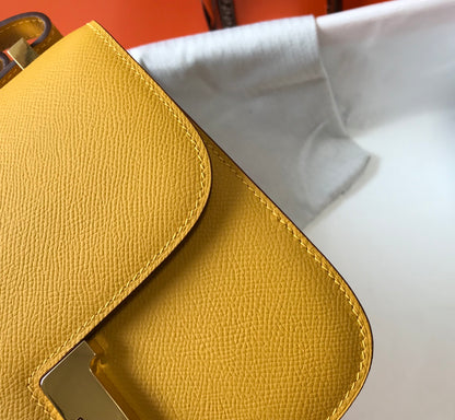 Constance 18 Bag