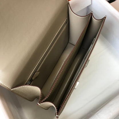 Constance 18 Bag