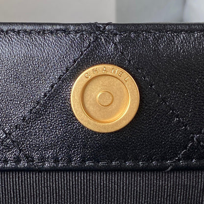 Quilted Lambskin Shoulder Bag with Gold Chain