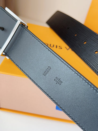 Epi Leather LV Initiales Belt