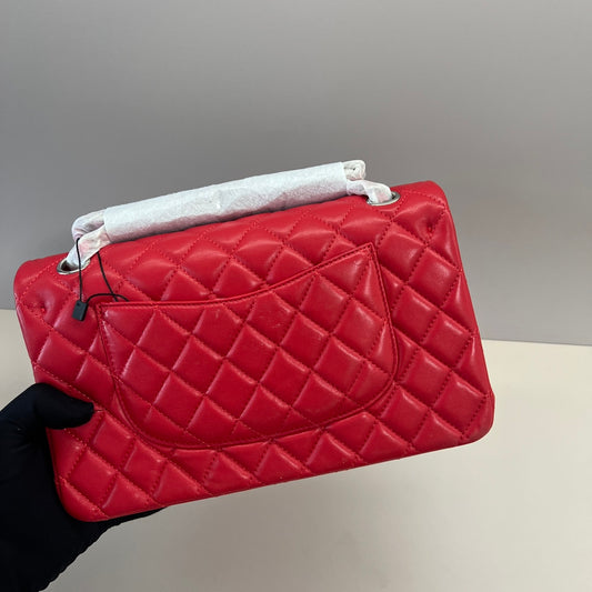 2.55 Medium Flap Bag
