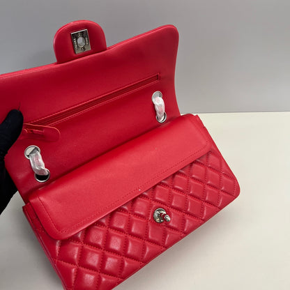 2.55 Medium Flap Bag