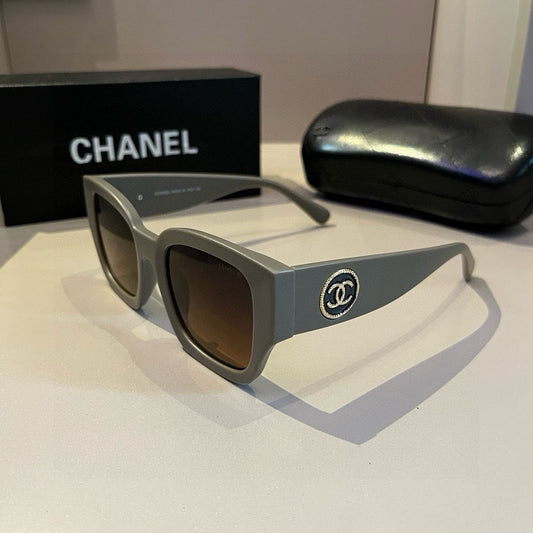 Matte Gray & Black Square Sunglasses