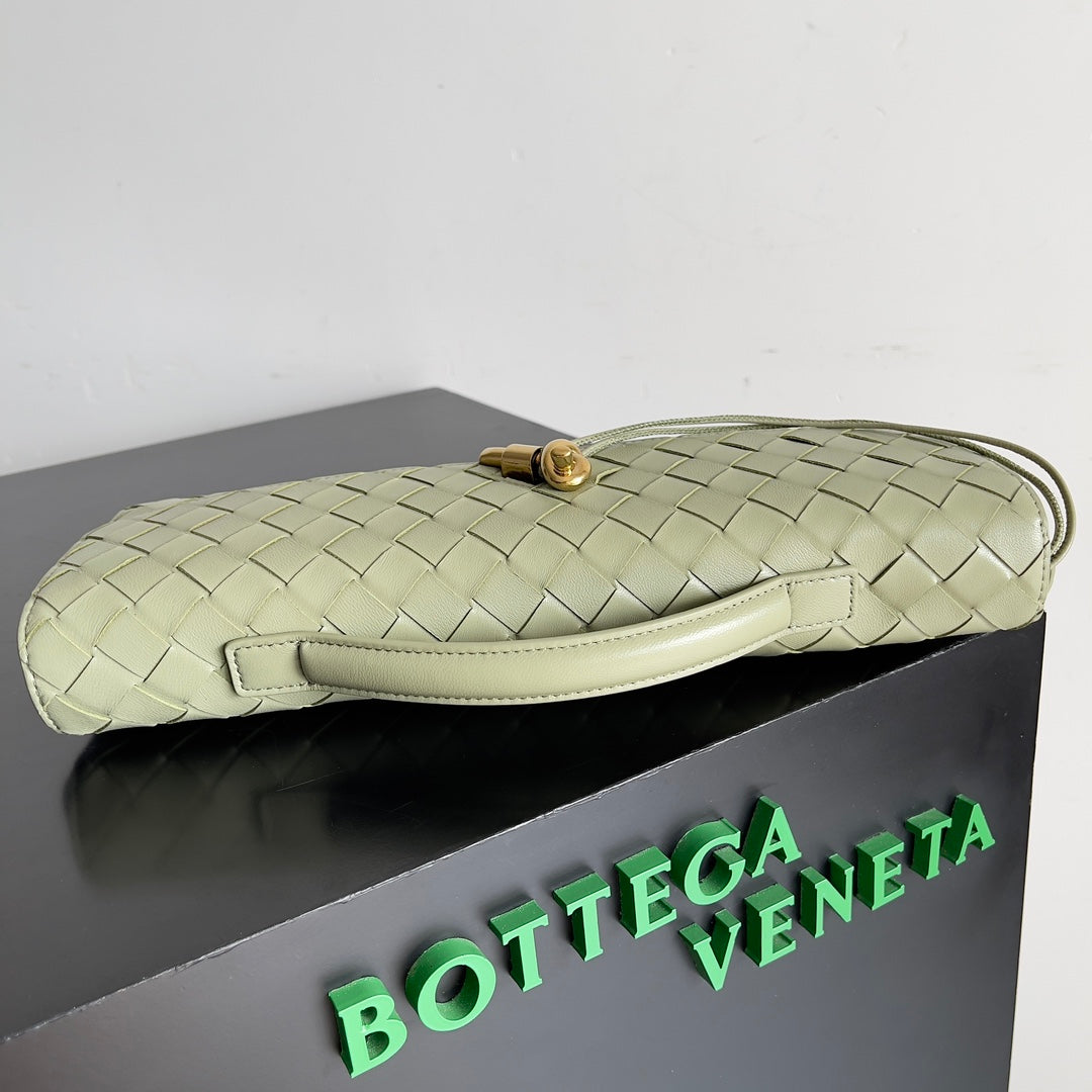 Andiamo Woven Leather Clutch Bag